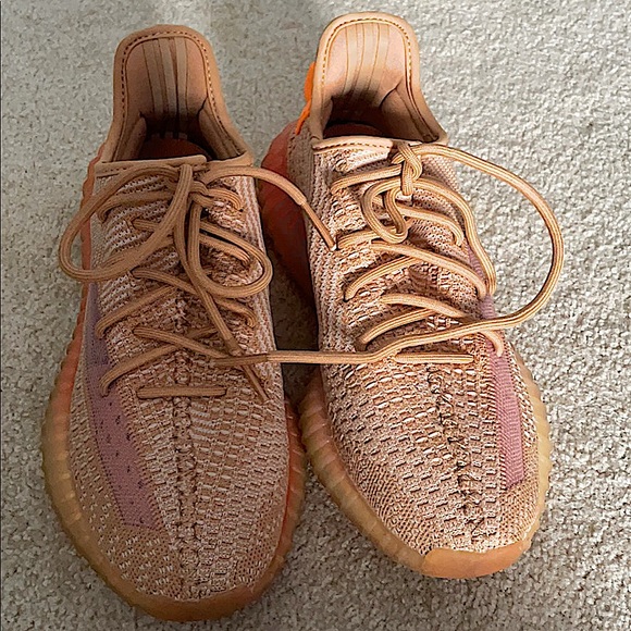 Yeezy 350 Boost V2